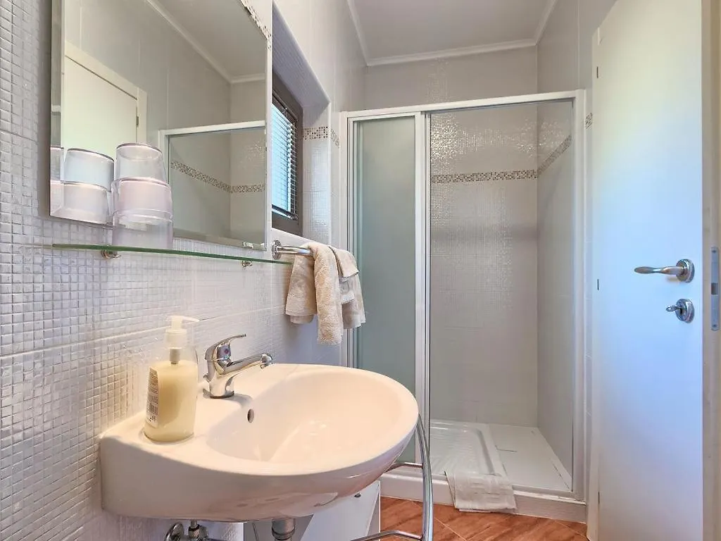 Villa Alpa Umag 0*,  Hırvatistan