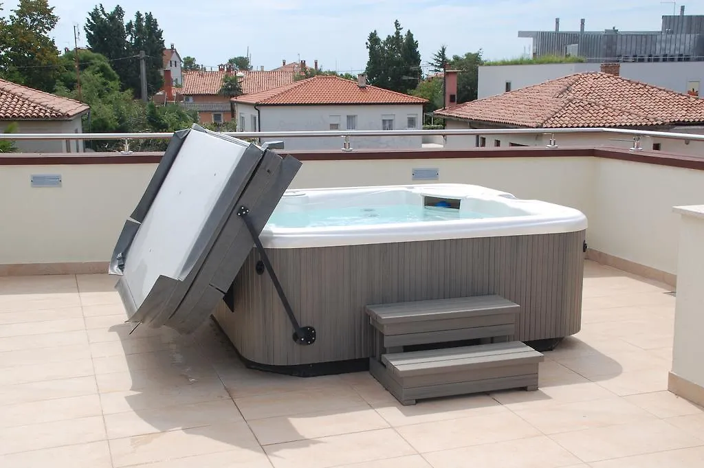 Villa Alpa Umag Daire
