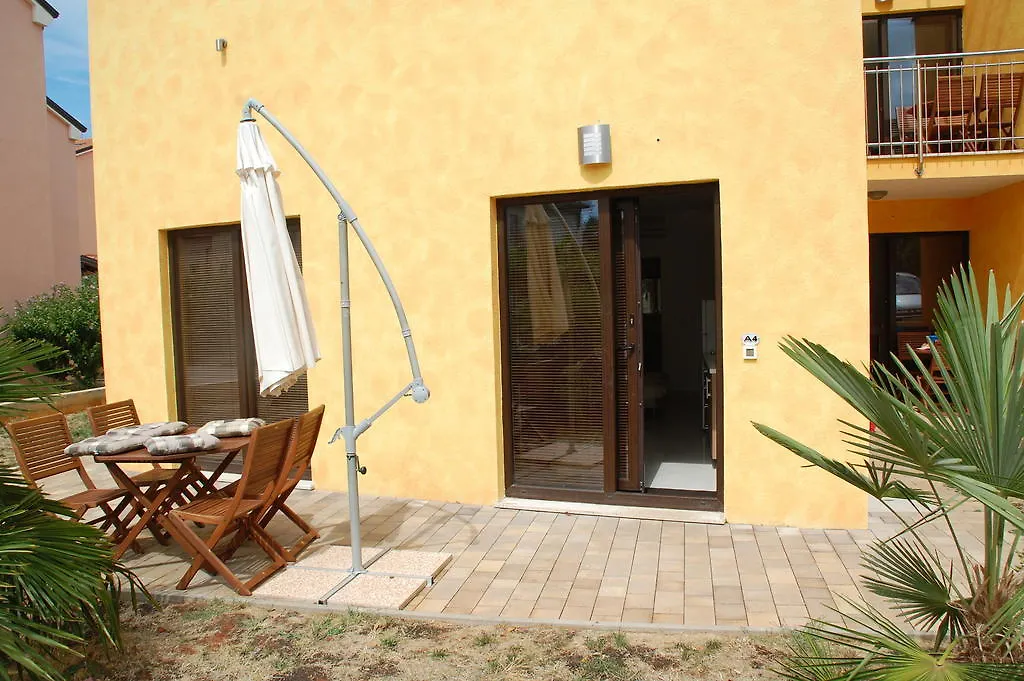 Villa Alpa Umag Lejlighed